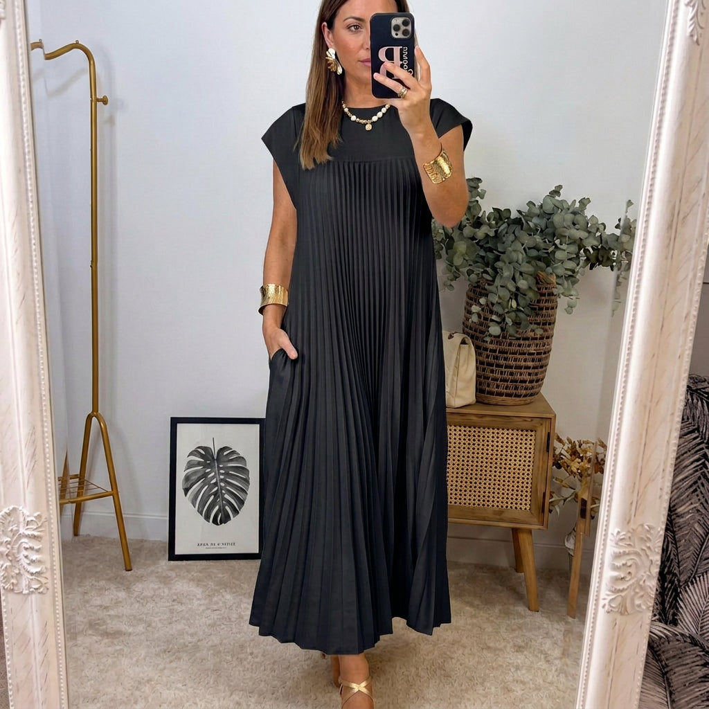 Eimear - Maxi Pleated Dress